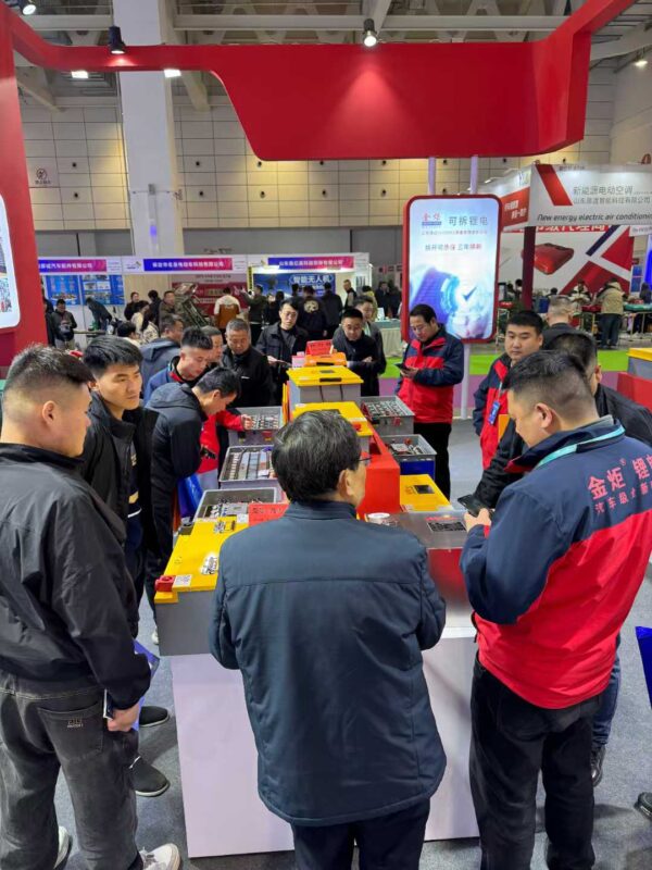 24V 230Ah LiFePO4 Battery--lithium iron phosphate battery --LiFePO4 auxiliary battery pack